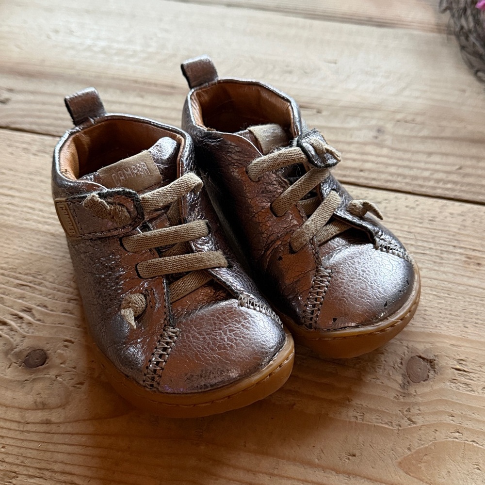 Camper Metallic Baby Walker Shoes